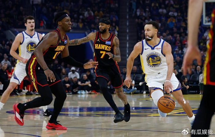 星空体育官网-库里巴特勒61分勇士负老鹰！肯纳德6记三分 麦科勒姆首秀12分4助|斯蒂芬·库里|吉米·巴特勒|奥孔古|追梦|亚特兰大老鹰队_新浪体育_新浪新闻